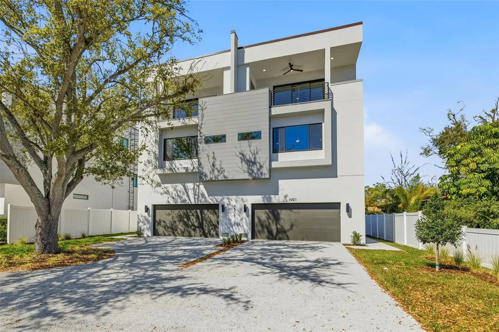 4509 W North A Street Tampa FL 33609