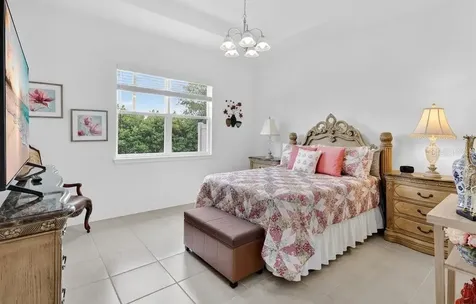 2303 Datura Loop St Cloud FL 34772