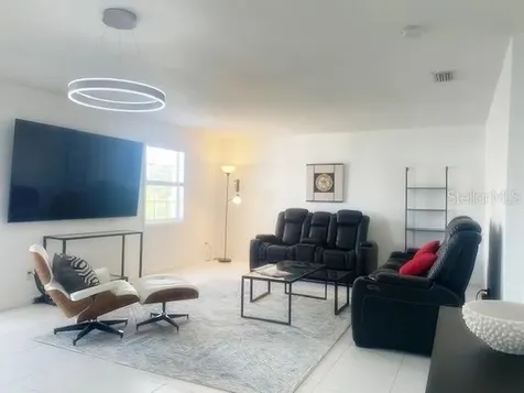 136 Pompano Drive SE St Petersburg FL 33705