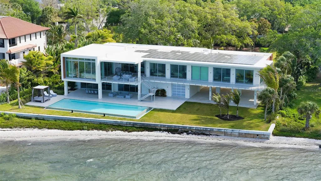 4123 Bay Shore Road Sarasota FL 34234