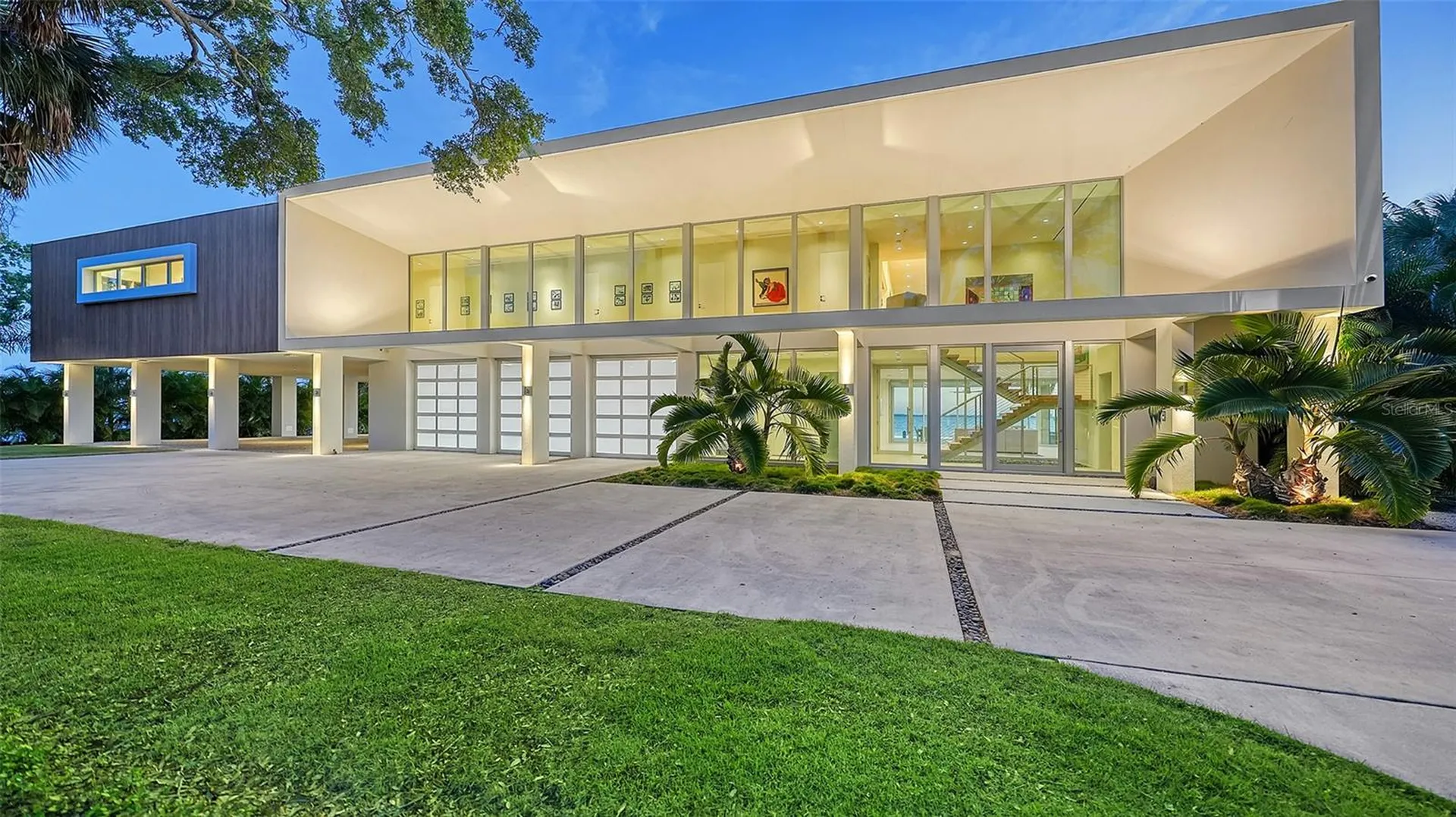 4123 Bay Shore Road Sarasota FL 34234