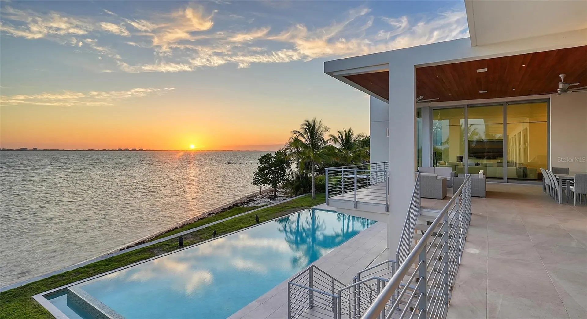 4123 Bay Shore Road Sarasota FL 34234