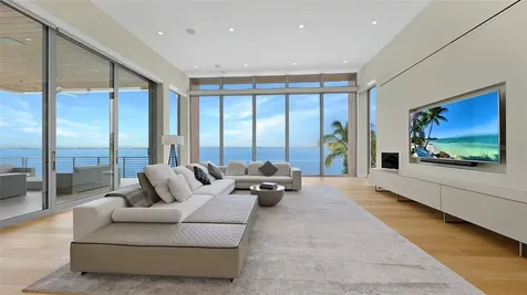 4123 Bay Shore Road Sarasota FL 34234