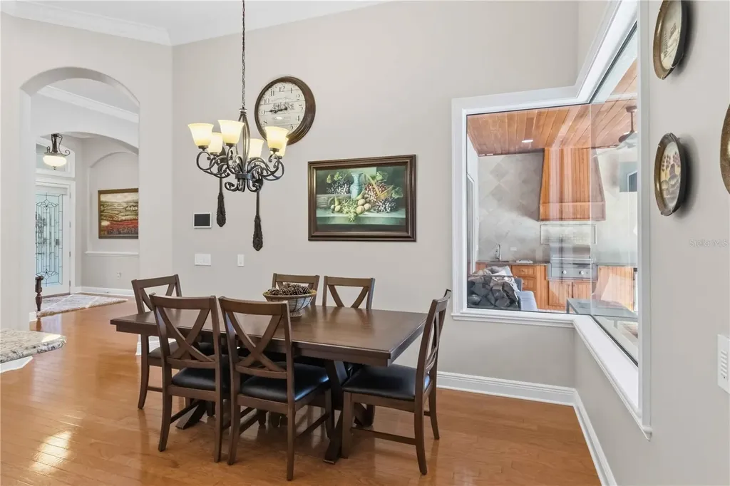 15108 Kestrelglen Way Lithia FL 33547