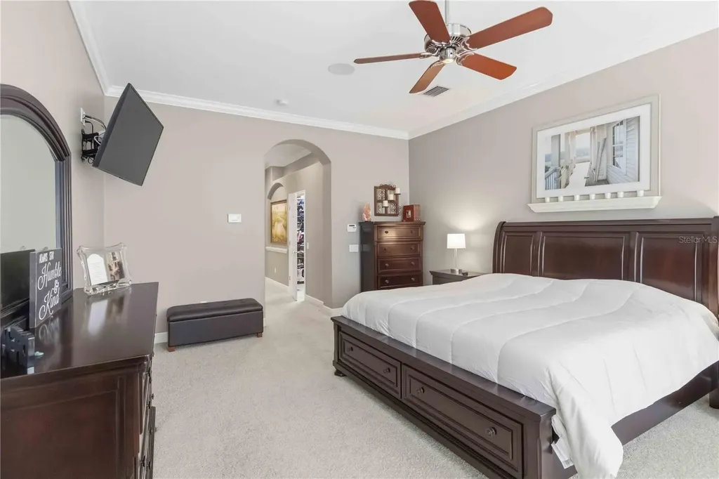 15108 Kestrelglen Way Lithia FL 33547