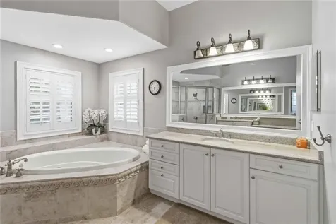 15108 Kestrelglen Way Lithia FL 33547
