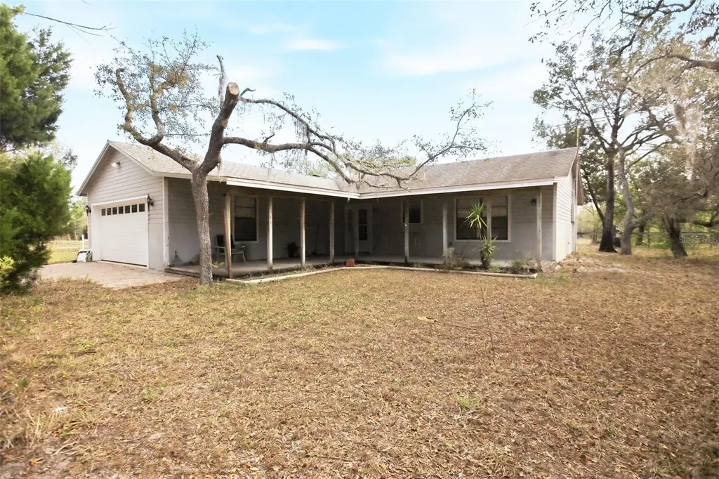 4095 Pioneer Way New Smyrna Beach FL 32168