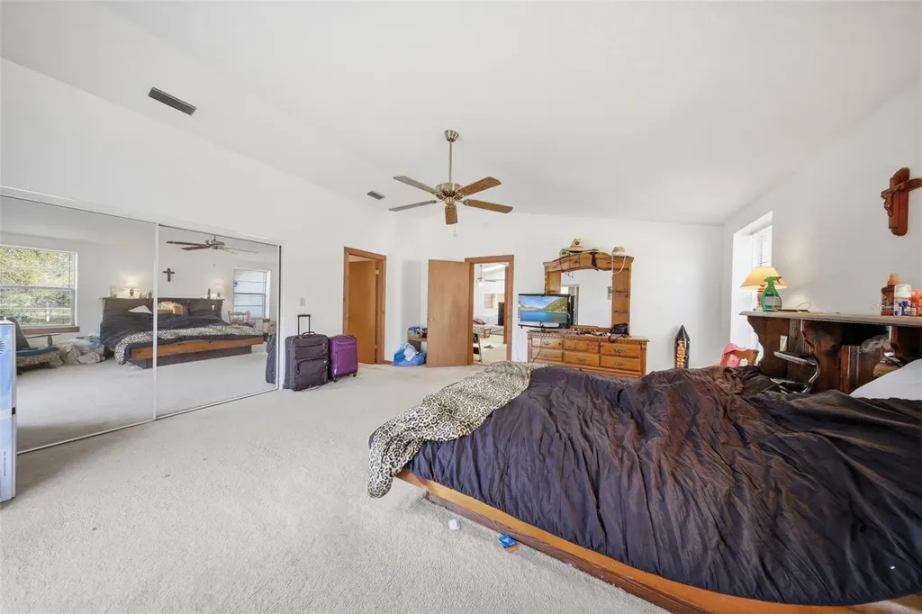 4095 Pioneer Way New Smyrna Beach FL 32168