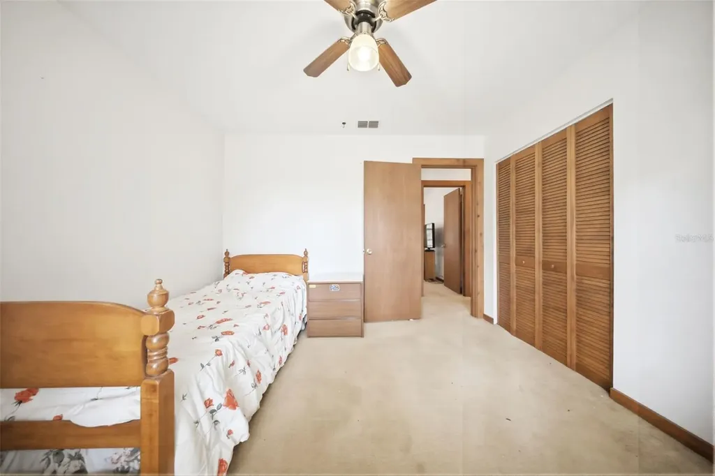 4095 Pioneer Way New Smyrna Beach FL 32168