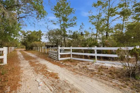 4095 Pioneer Way New Smyrna Beach FL 32168