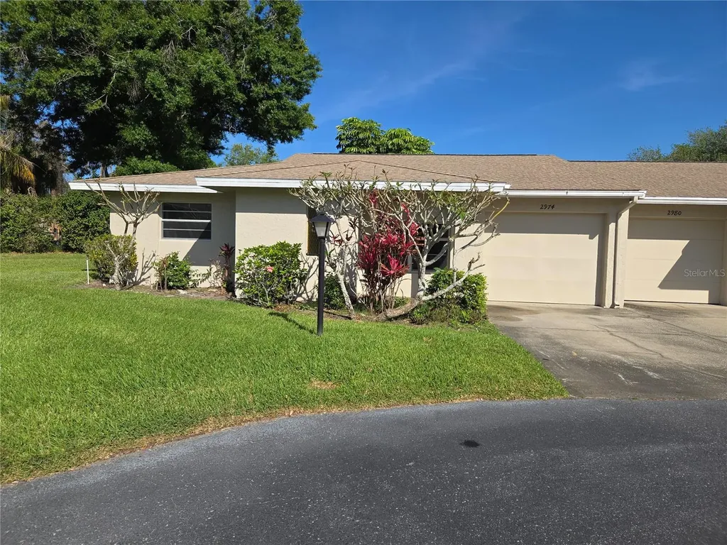 2974 Captiva Gardens Drive Sarasota FL 34231