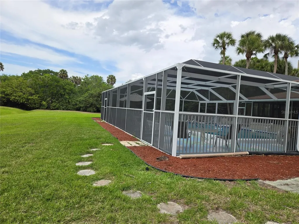 2974 Captiva Gardens Drive Sarasota FL 34231