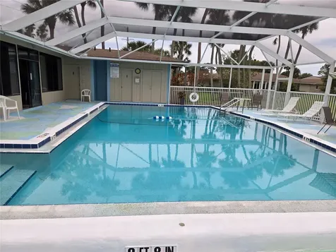 2974 Captiva Gardens Drive Sarasota FL 34231