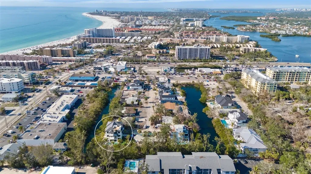 6548 Sabal Drive Sarasota FL 34242