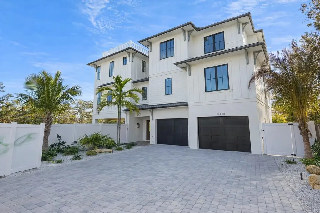 6548 Sabal Drive Sarasota FL 34242