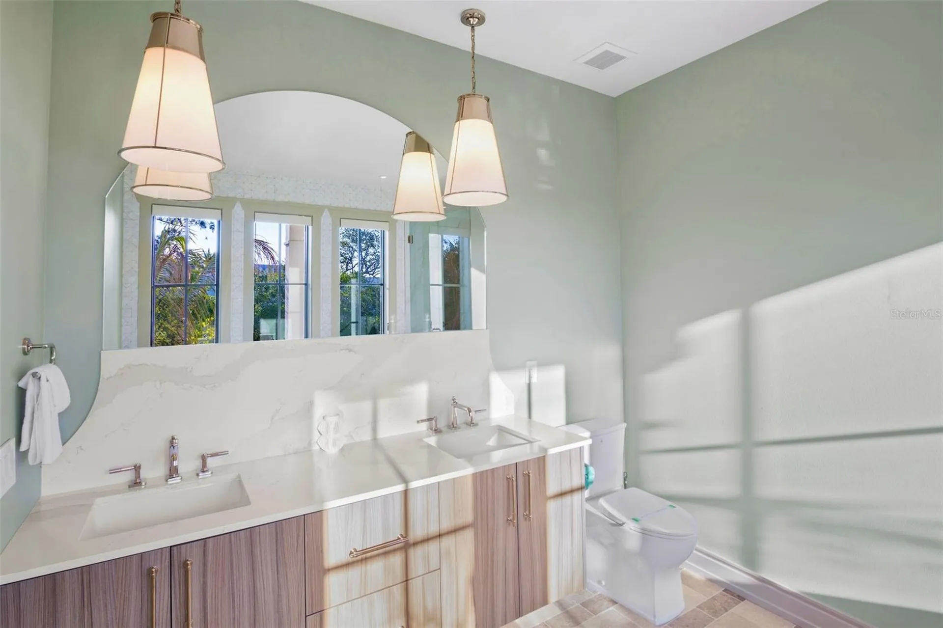 6548 Sabal Drive Sarasota FL 34242