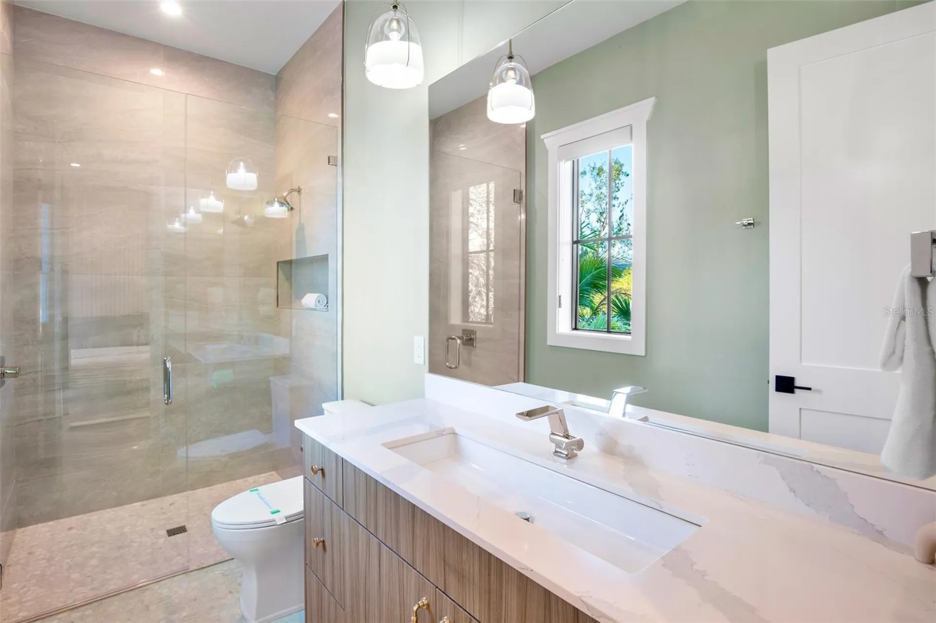 6548 Sabal Drive Sarasota FL 34242