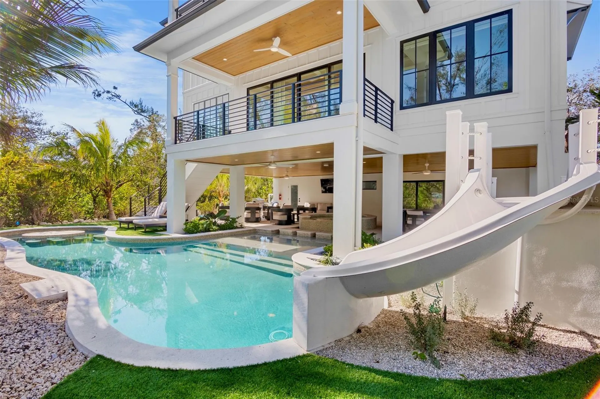 6548 Sabal Drive Sarasota FL 34242