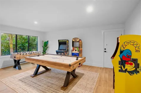 6548 Sabal Drive Sarasota FL 34242