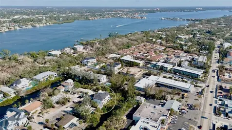 6548 Sabal Drive Sarasota FL 34242