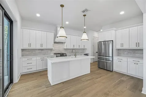 3010 S Esperanza Avenue Tampa FL 33629