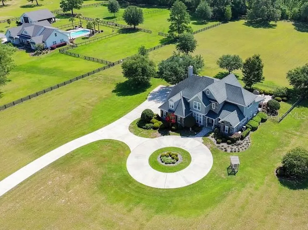 10401 NW 153rd Terrace Alachua FL 32615