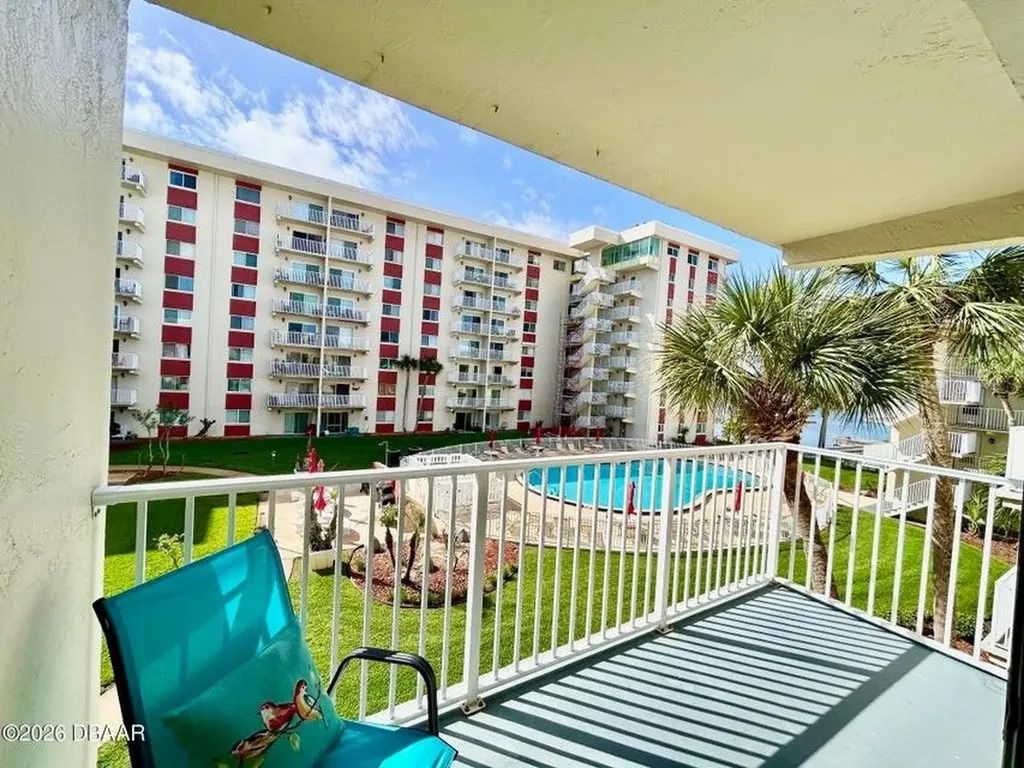 2711 N Halifax Avenue Daytona Beach FL 32118