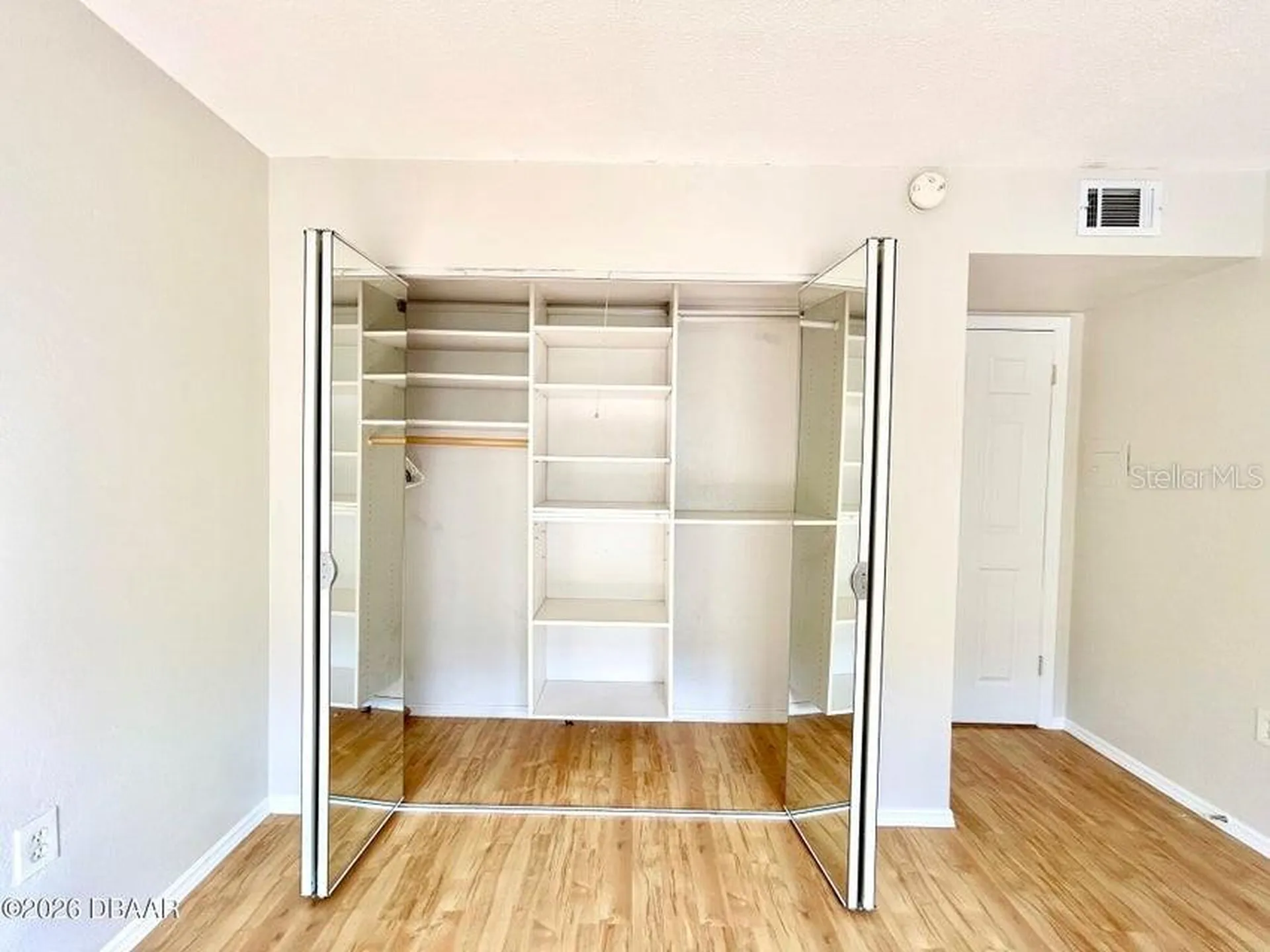 2711 N Halifax Avenue Daytona Beach FL 32118