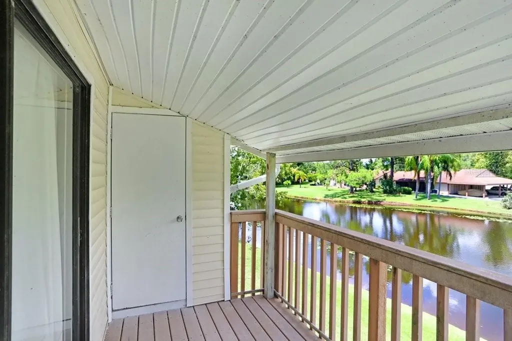 137 Hunter Lake Drive Oldsmar FL 34677