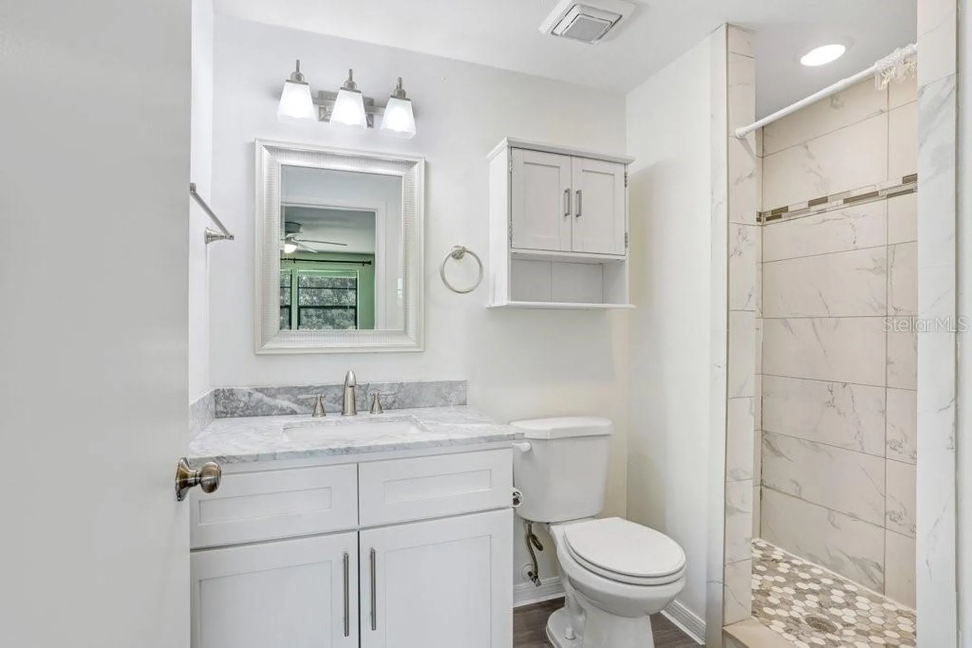 137 Hunter Lake Drive Oldsmar FL 34677