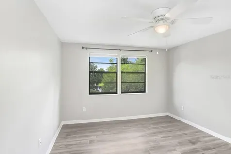137 Hunter Lake Drive Oldsmar FL 34677
