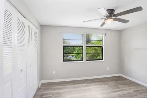 137 Hunter Lake Drive Oldsmar FL 34677