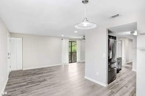 137 Hunter Lake Drive Oldsmar FL 34677