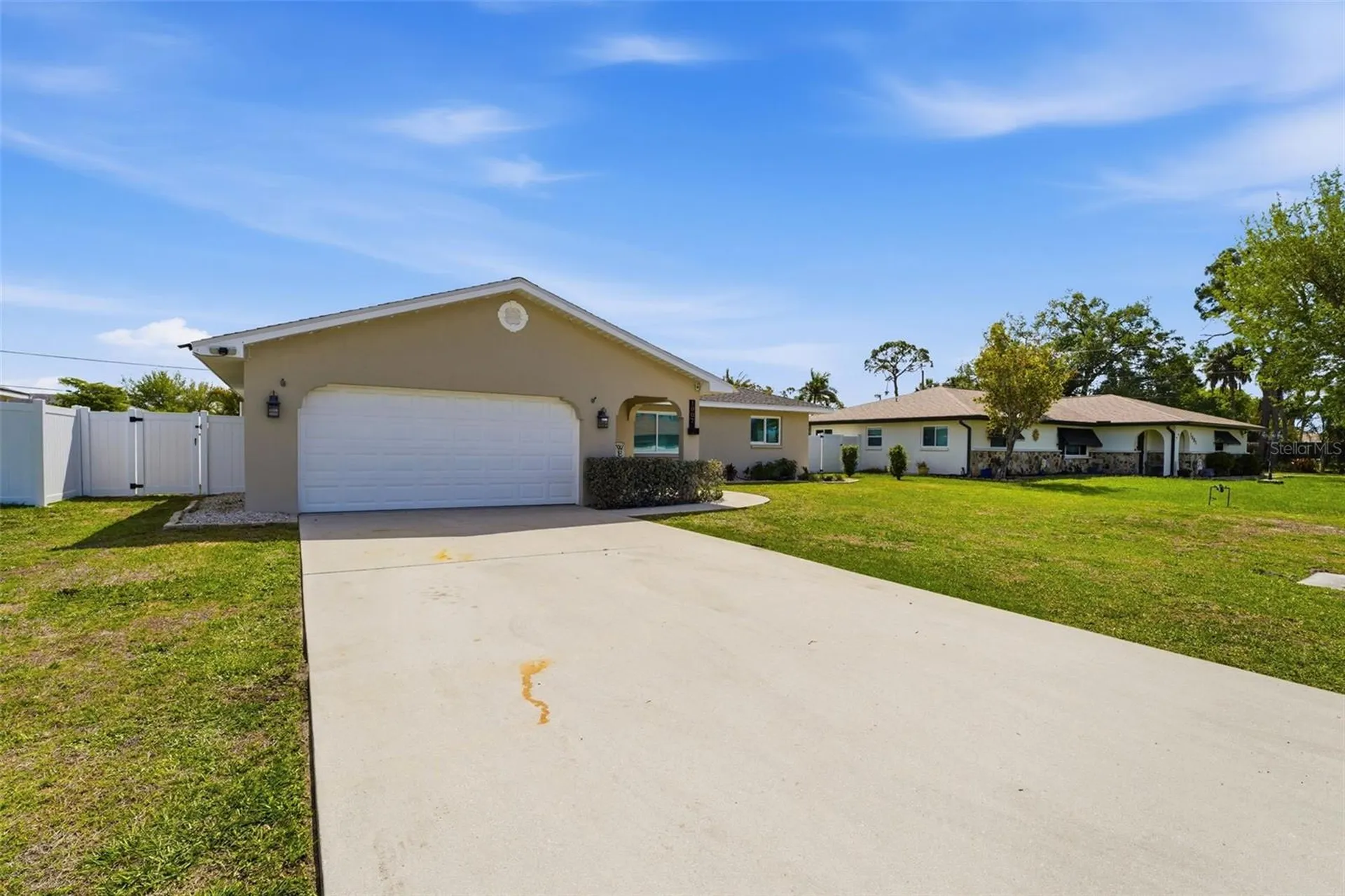 1007 Montana Avenue Englewood FL 34223