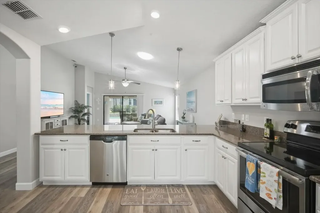14229 Stockwell Lane Ruskin FL 33573