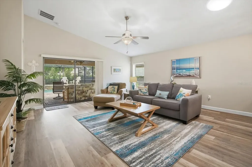 14229 Stockwell Lane Ruskin FL 33573