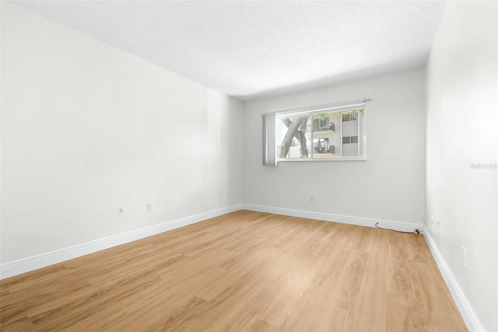 4606 W Gray Street Tampa FL 33609