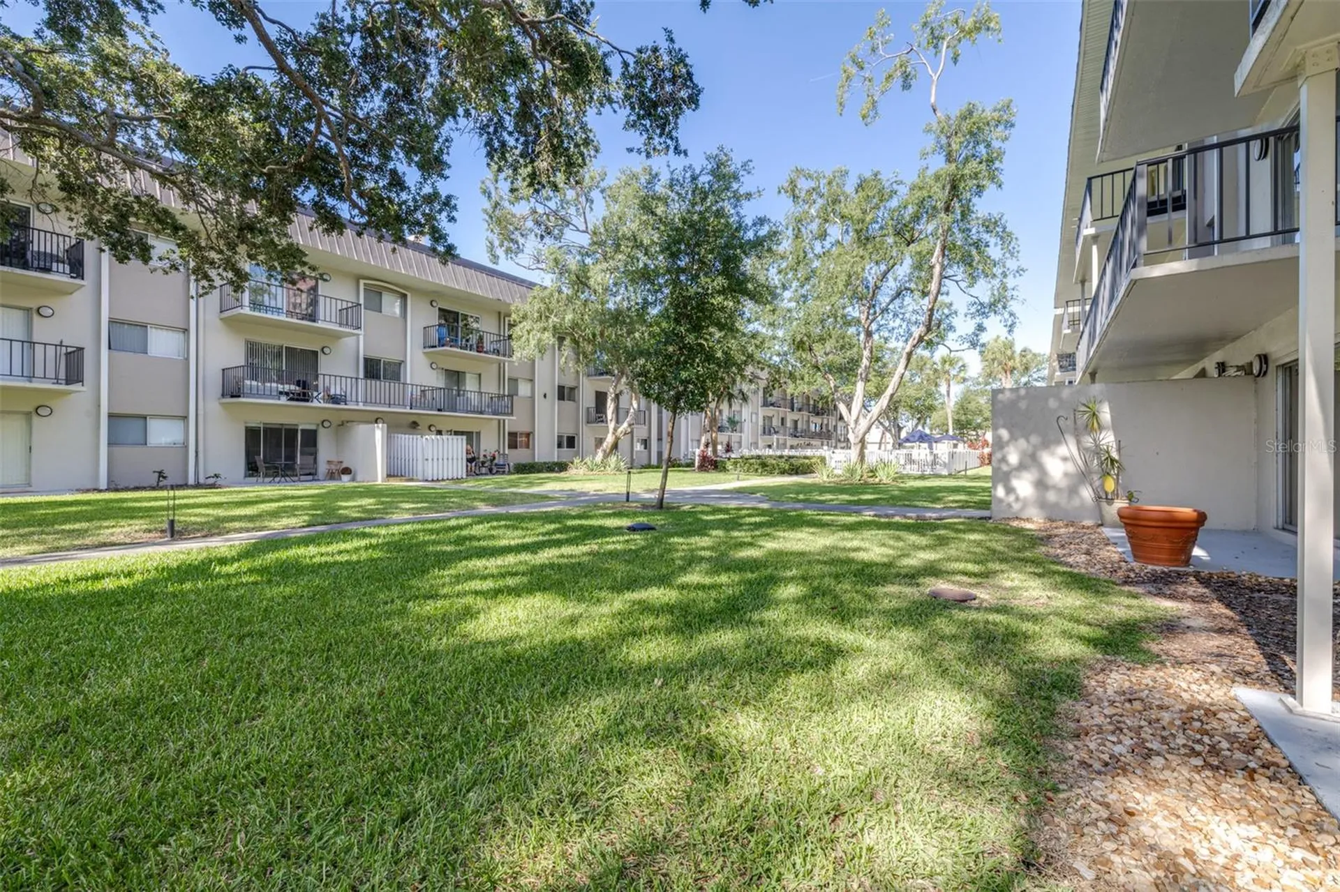 4606 W Gray Street Tampa FL 33609