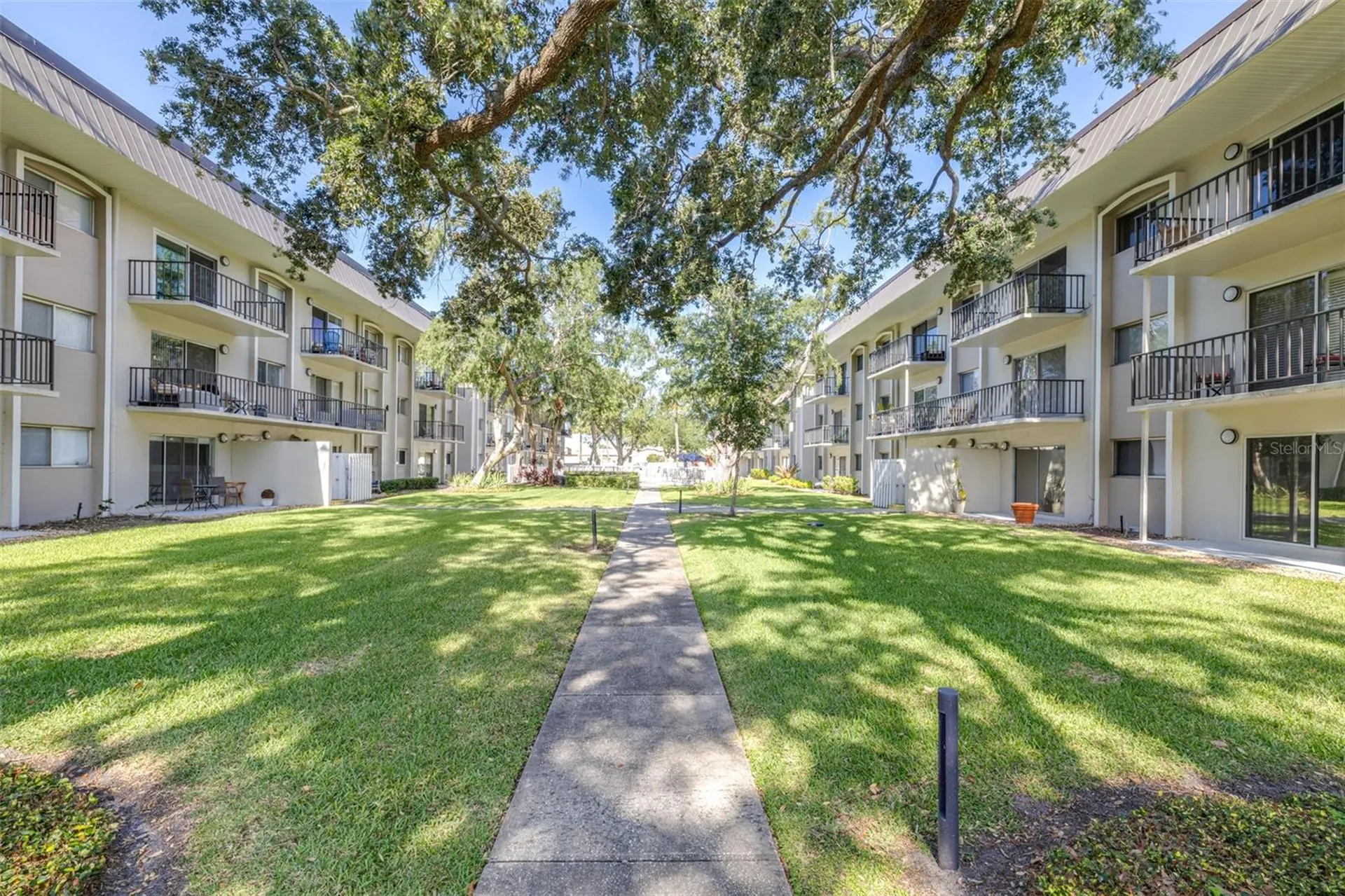 4606 W Gray Street Tampa FL 33609