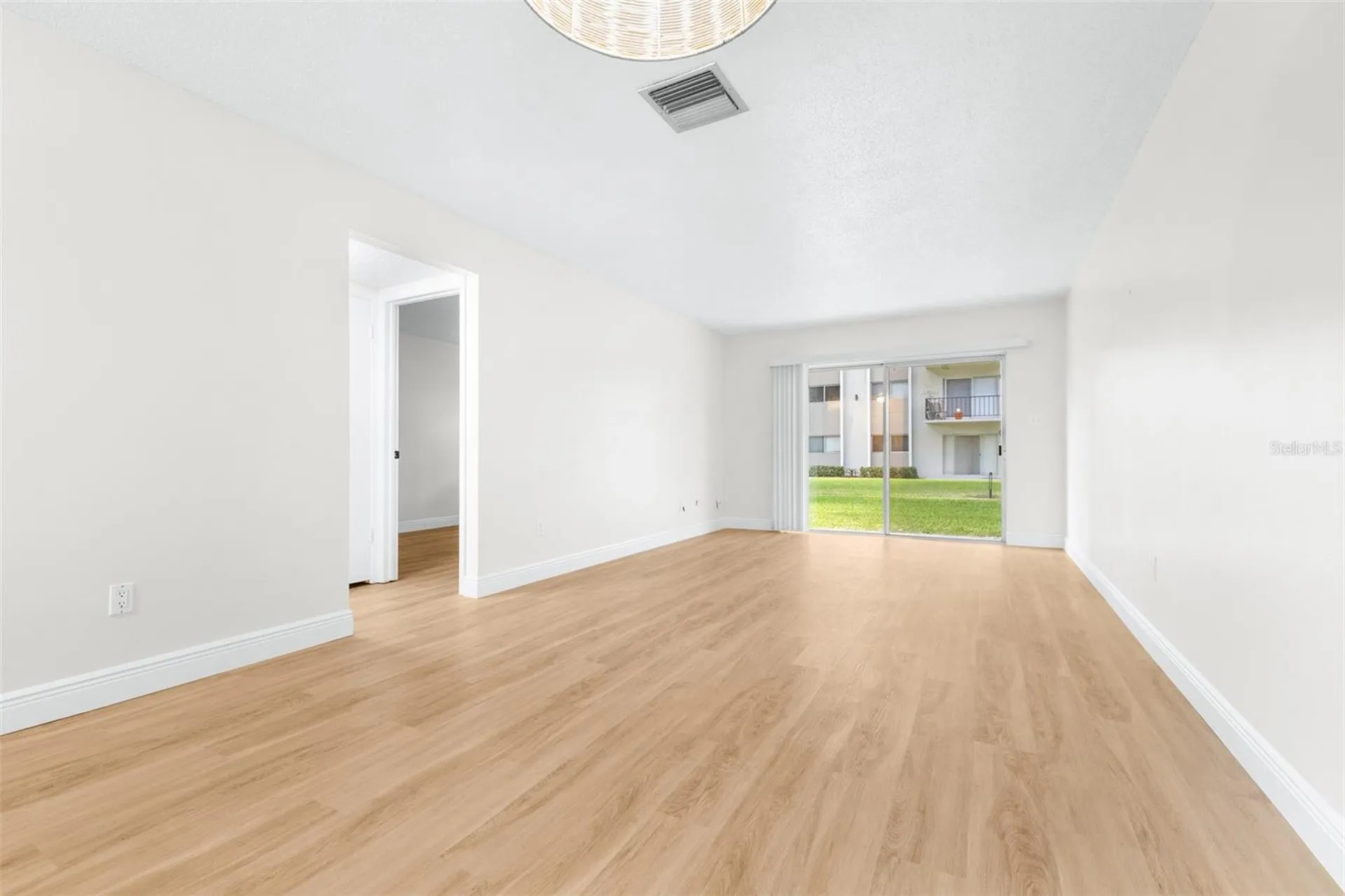 4606 W Gray Street Tampa FL 33609