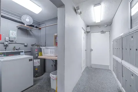 4606 W Gray Street Tampa FL 33609