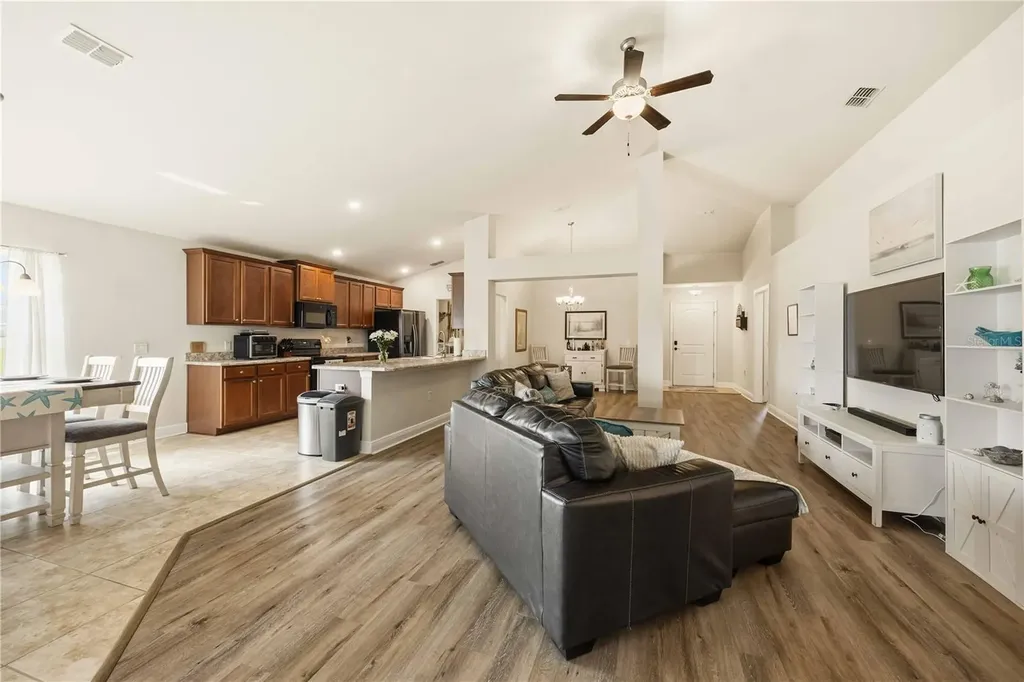 613 Meadow Pointe Drive Haines City FL 33844