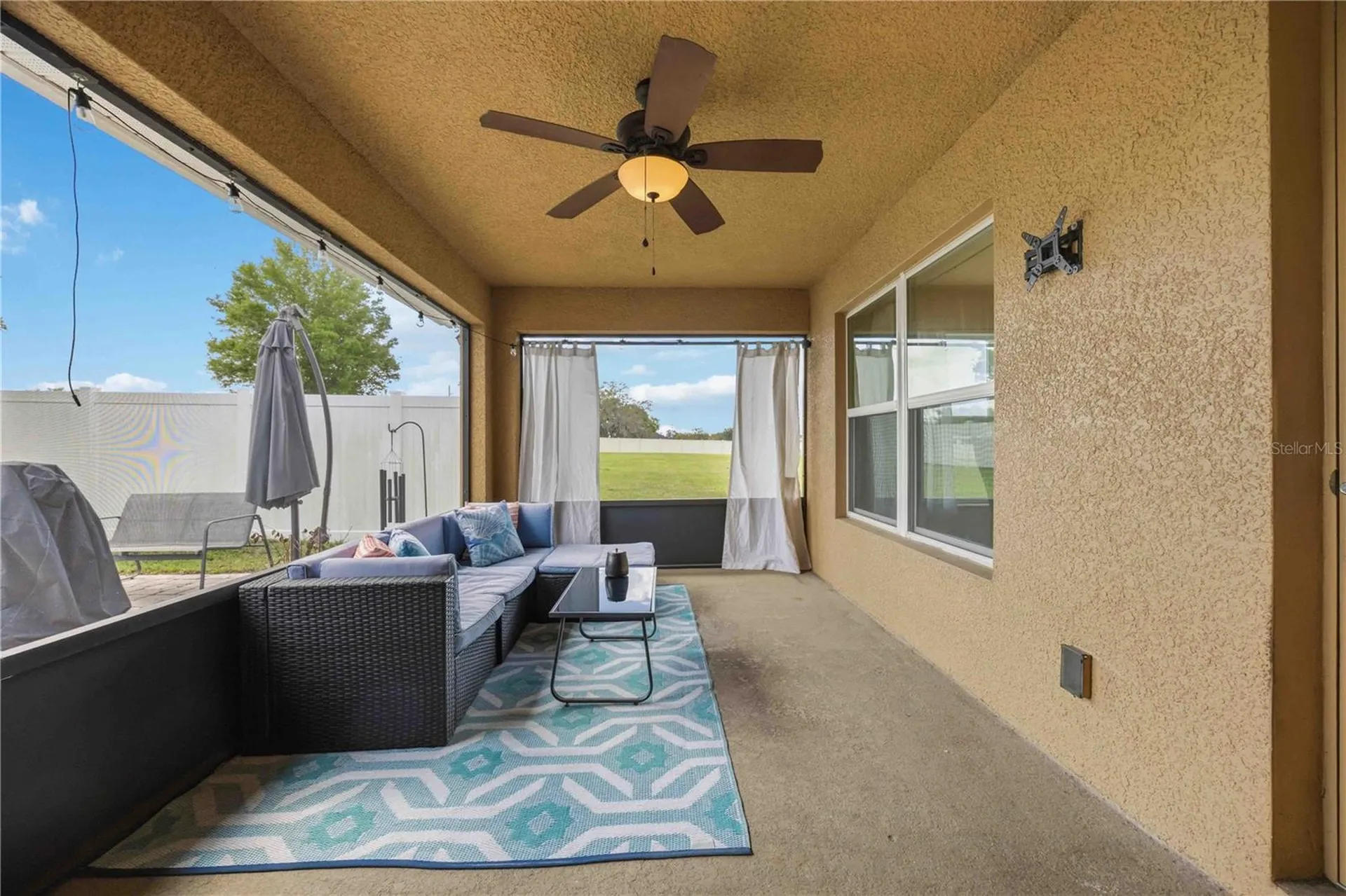 613 Meadow Pointe Drive Haines City FL 33844