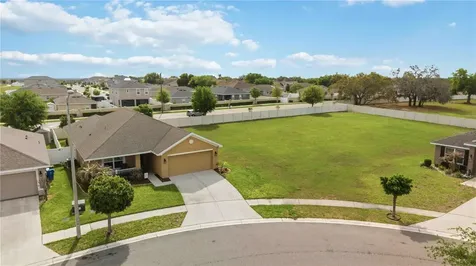 613 Meadow Pointe Drive Haines City FL 33844