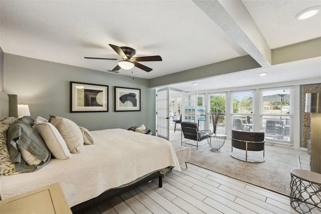 2100 Mae Street Orlando FL 32806