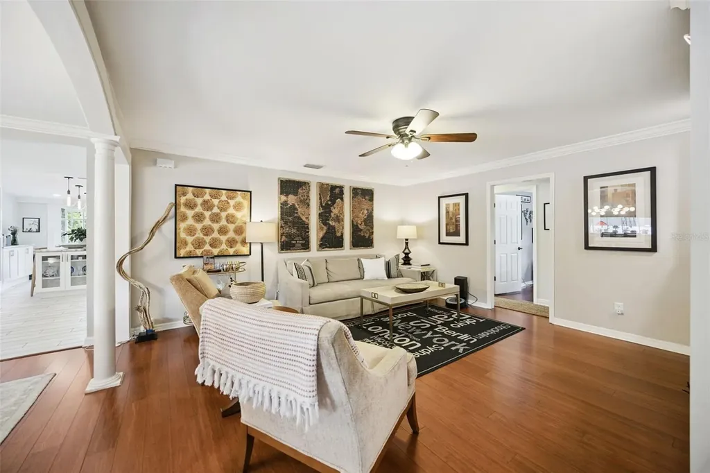 2100 Mae Street Orlando FL 32806