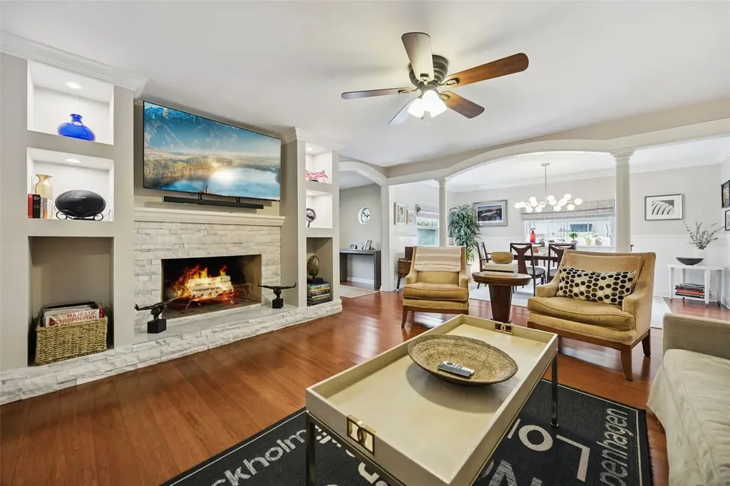 2100 Mae Street Orlando FL 32806