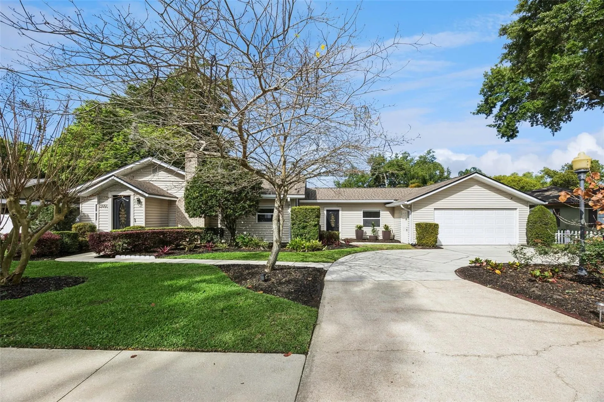 2100 Mae Street Orlando FL 32806