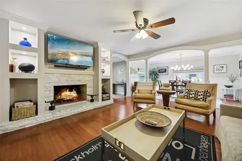 2100 Mae Street Orlando FL 32806