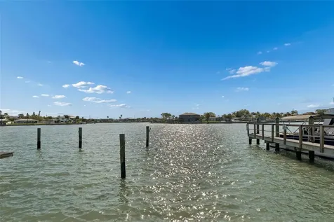 2307 Bay Boulevard Indian Rocks Beach FL 33785